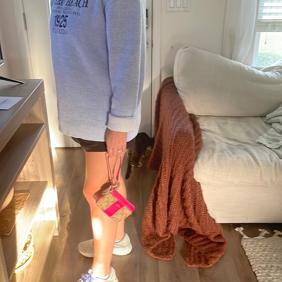 NWT Coach Double Corner Zip Wristlet Khaki/ Pink Ruby - Picture 9 of 10